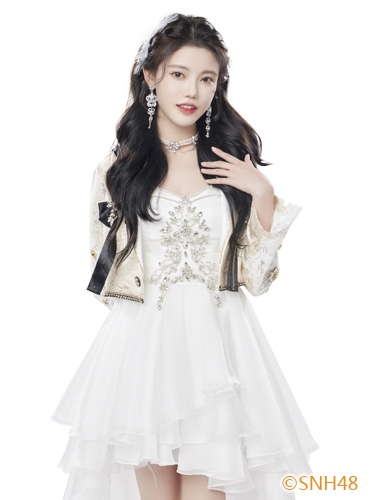 孙珍妮 SNH48 TEAM HII成员 孙珍妮