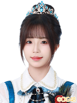 张伟依